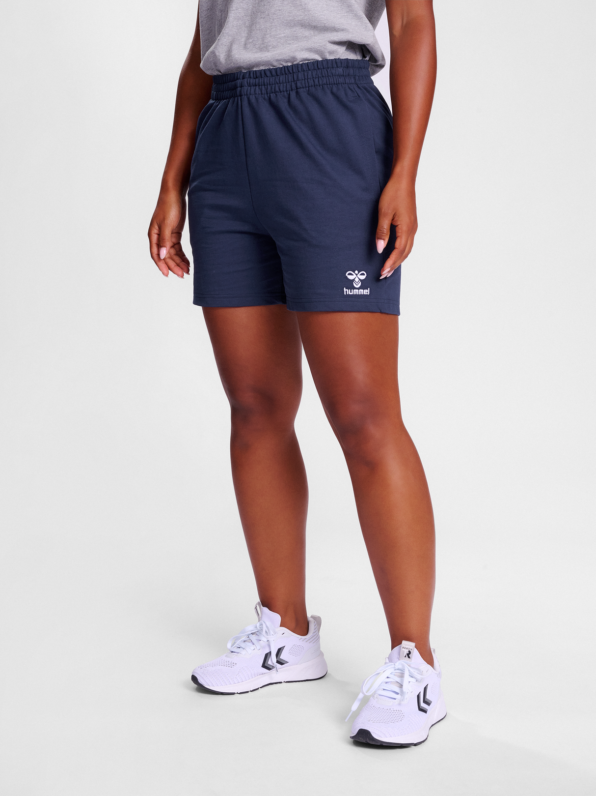 hummel Women's Go 2.0 Sweatshorts-5