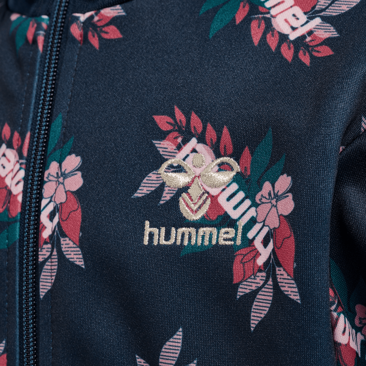 hummel Youth Riley Zip Jacket-3