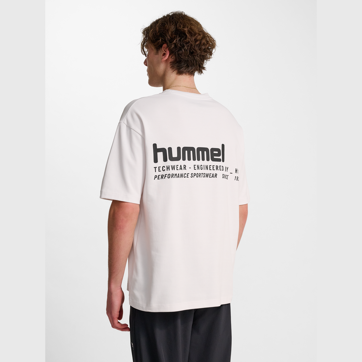 hummel Unisex HIIT Loose Short Sleeve T-Shirt-4