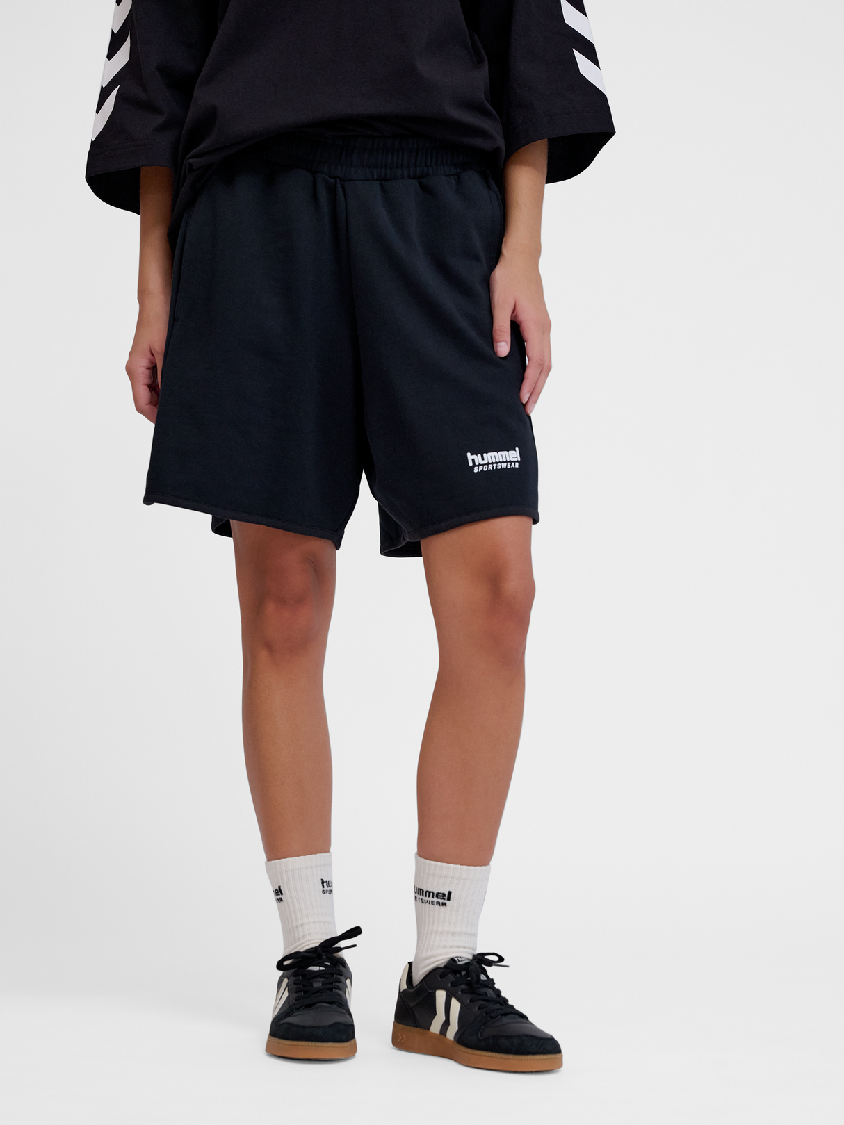 hummel Unisex Oversized Willy Shorts Sw-4