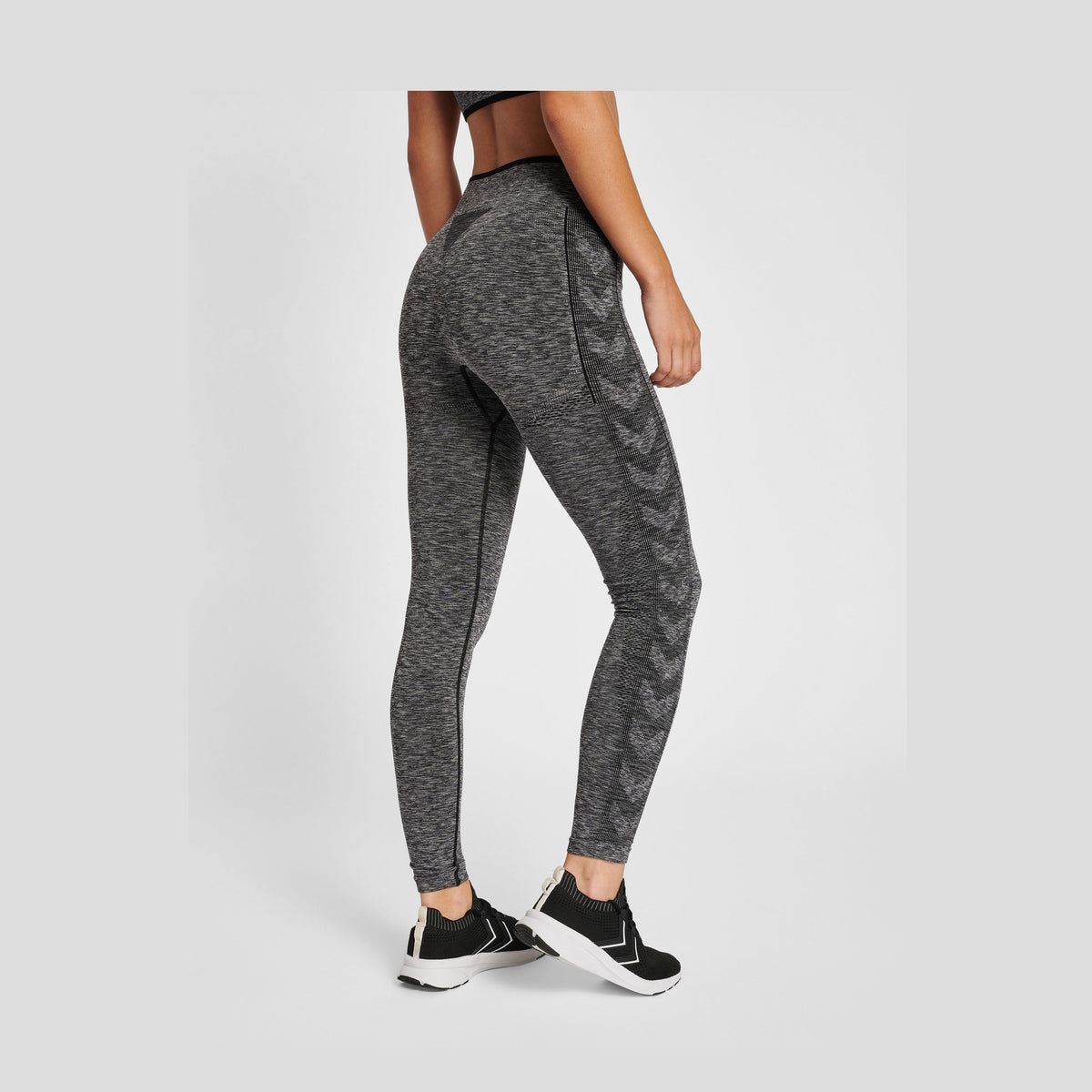 hummel Women's Mindful Training Una Seamless Mid Waist Tights-6
