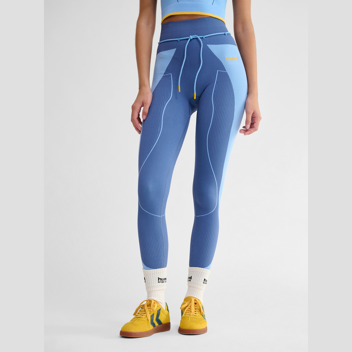 hummel Women's Seamless High Waist Tights-5
