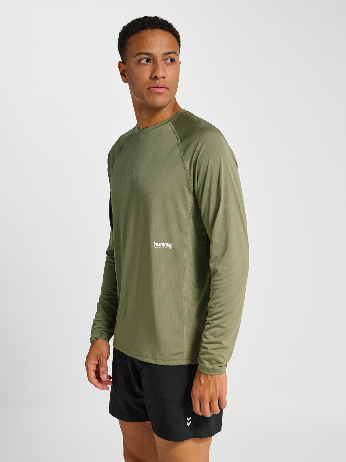 hummel Men's Pulse Workout Long Sleeve T-Shirt-6