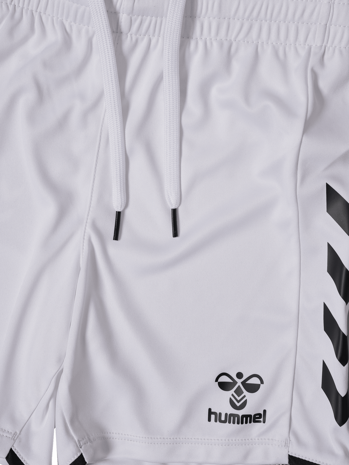 hummel Youth Core 2.0 Shorts-3