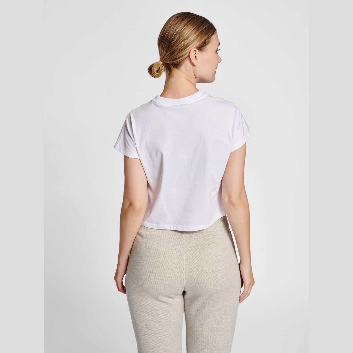 hummel Women's Legacy June Cropped T-Shirt-6
