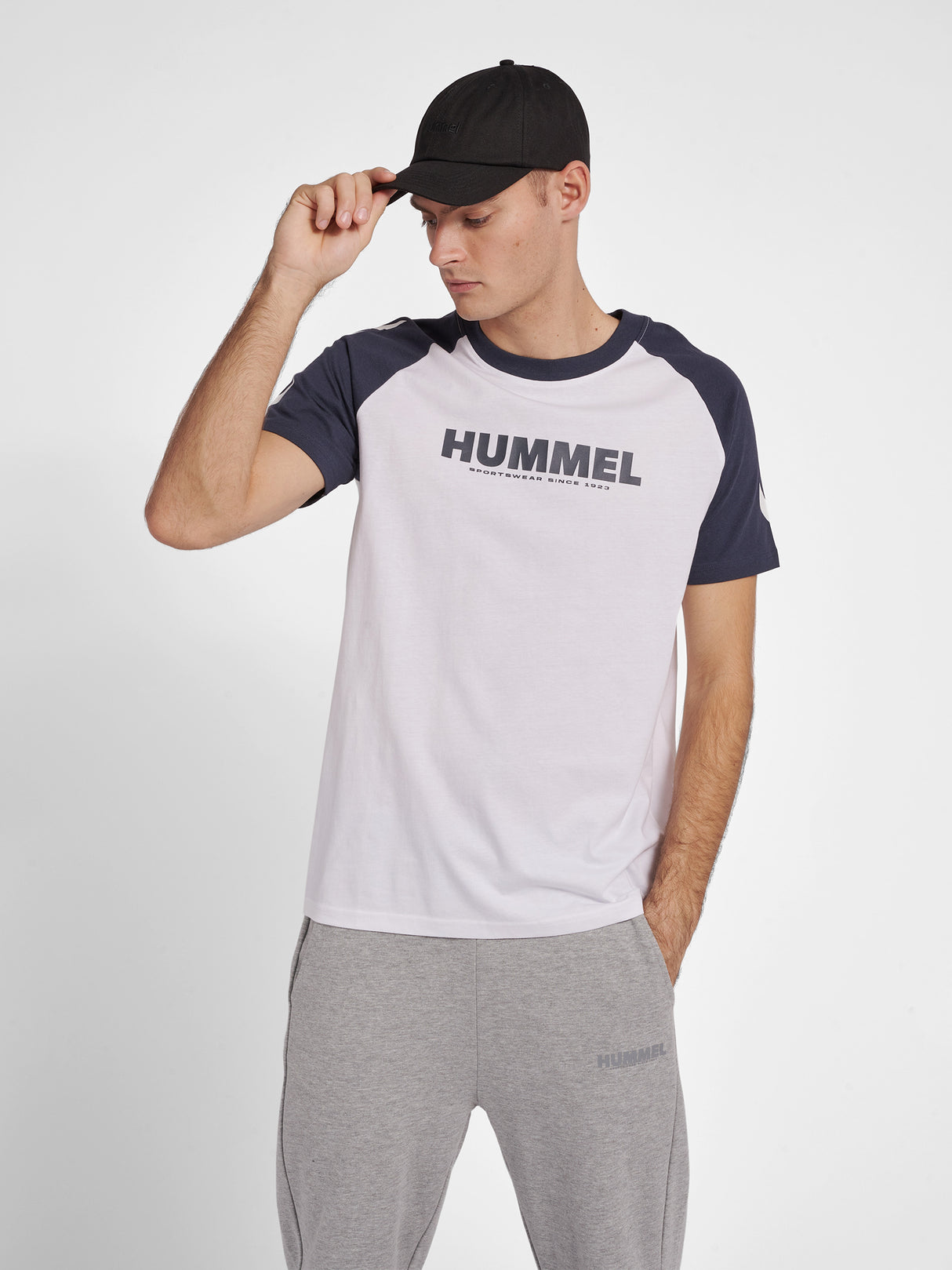 hummel Unisex Legacy Blocked T-Shirt-7