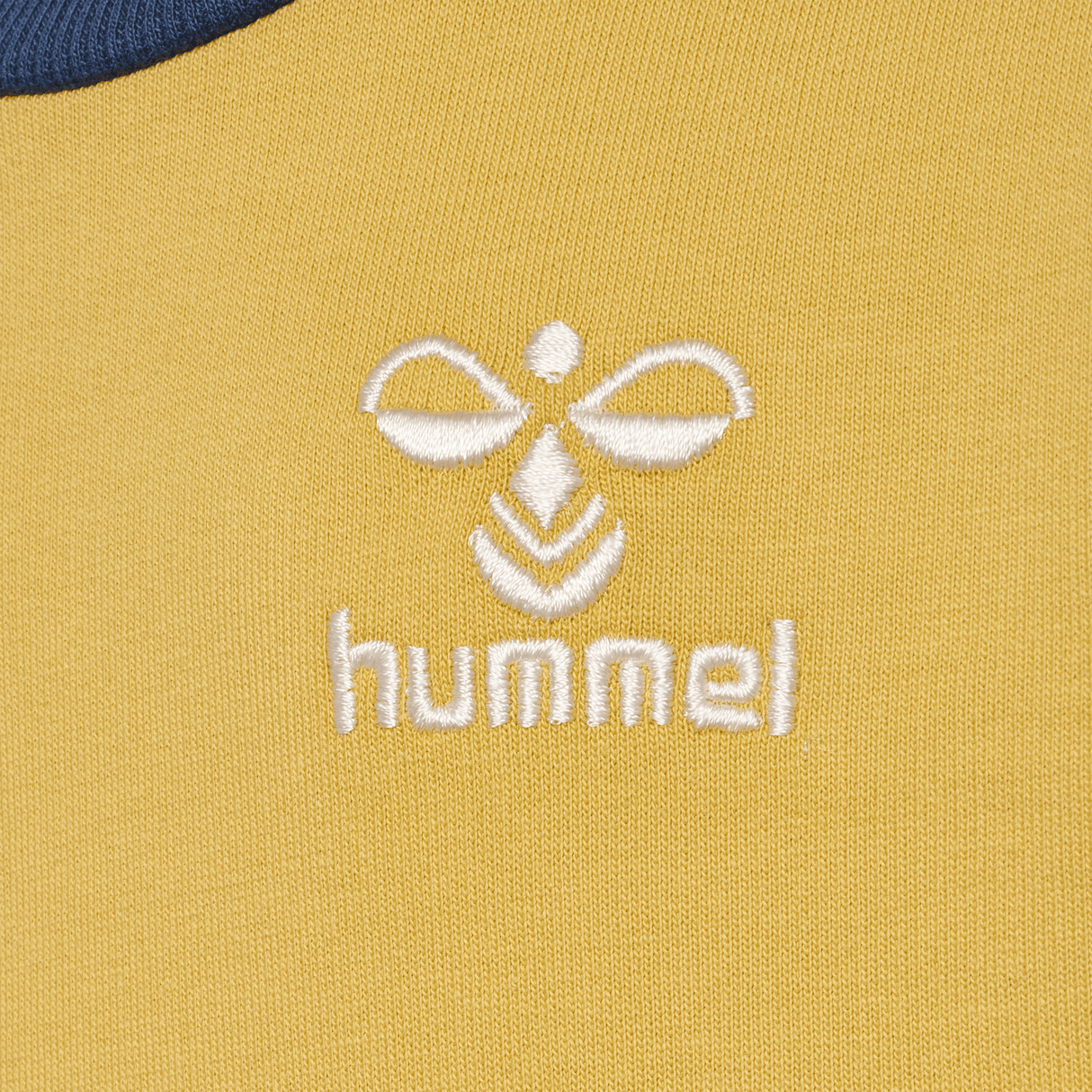 hummel Youth Happy Now Sweatshirt-3