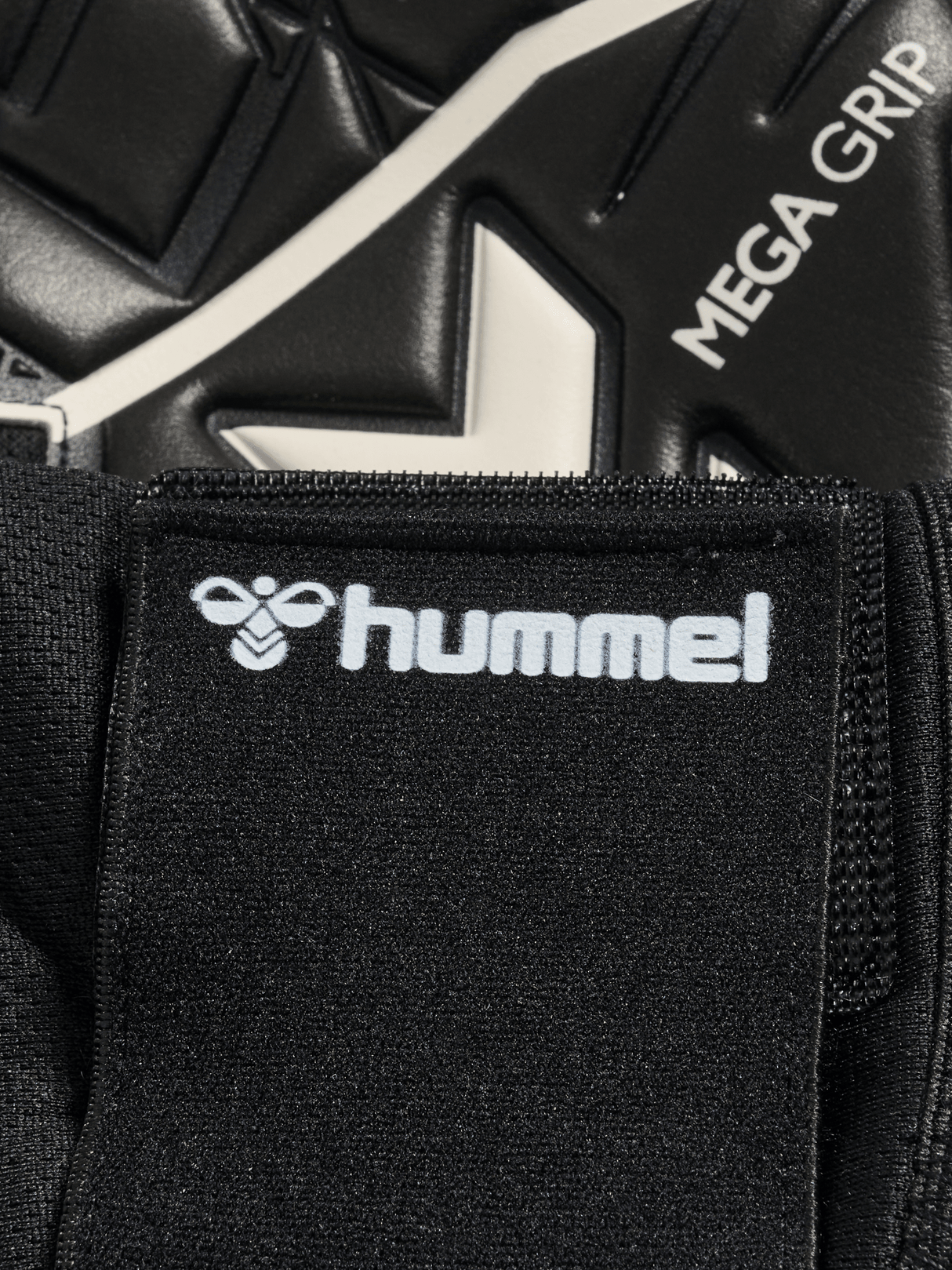 hummel Goalkeeper Gloves Mega Grip-4