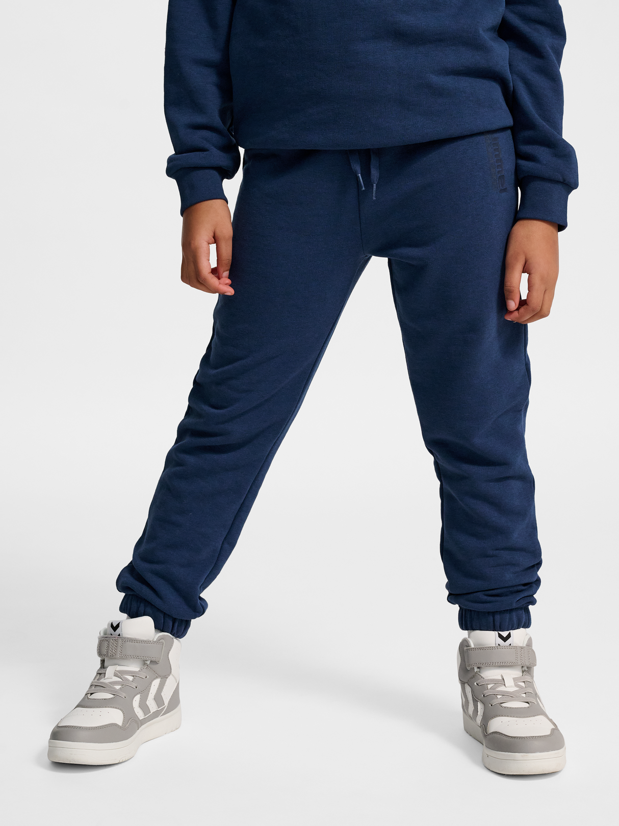 hummel Youth Base Regular Pants-5