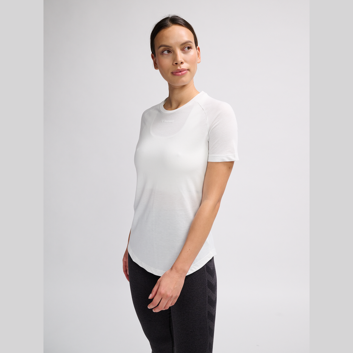 hummel Women's Mindful Training Vanja T-Shirt-1