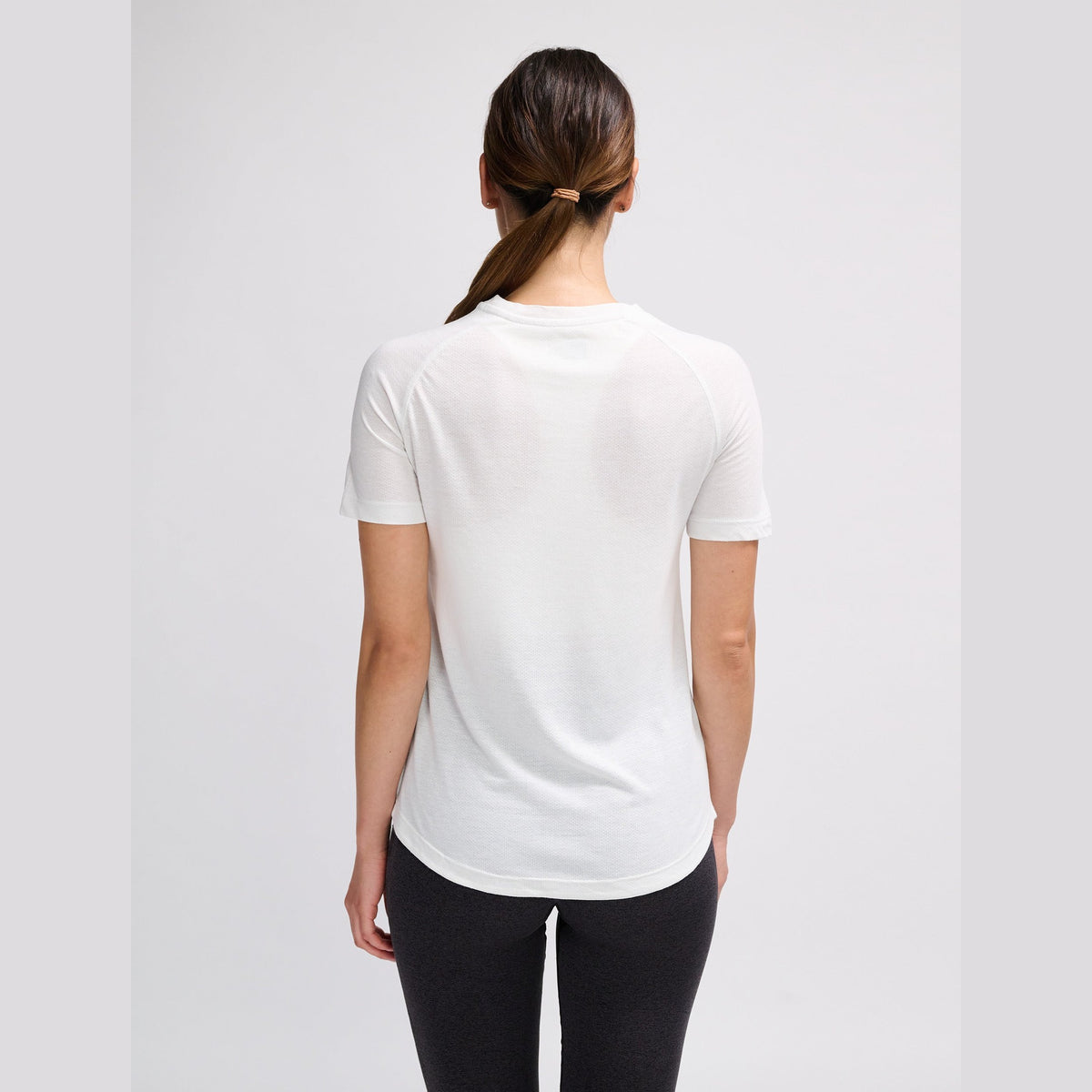 hummel Women's Mindful Training Vanja T-Shirt-2