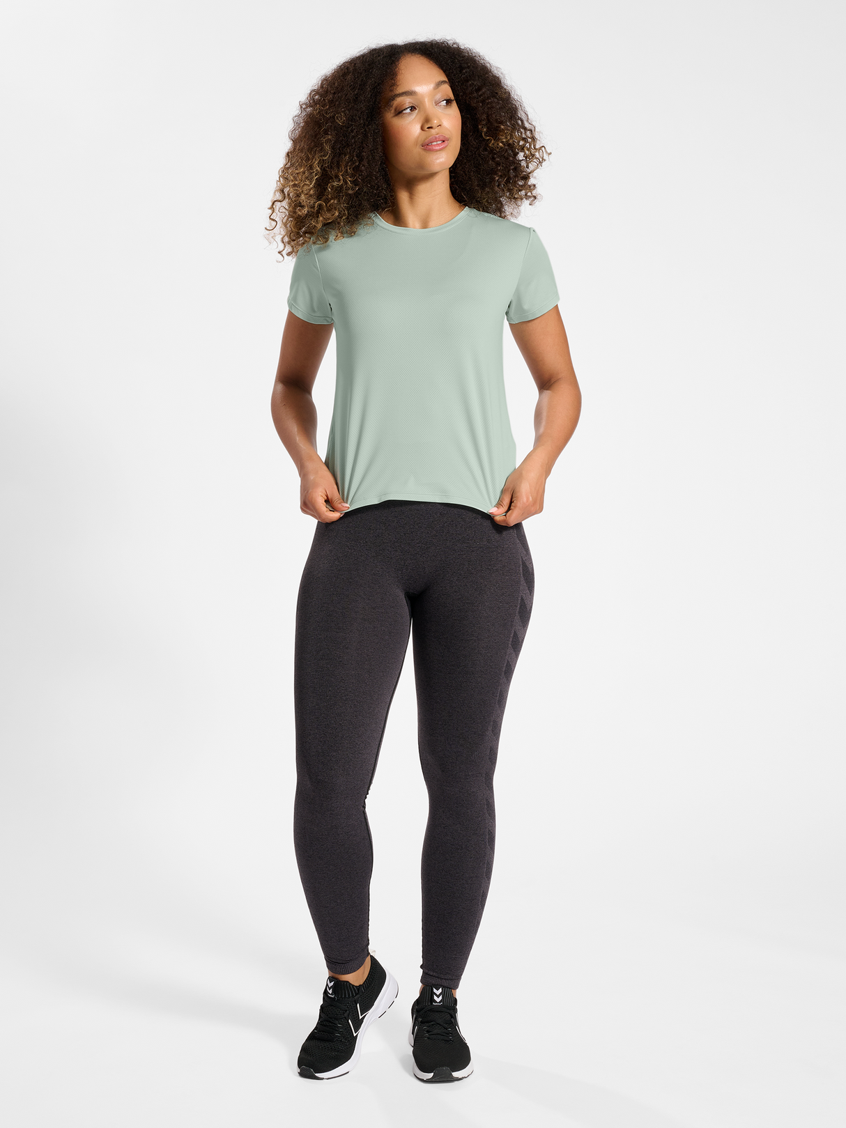 hummel Women's Mindful Training Aura Mesh T-Shirt-4