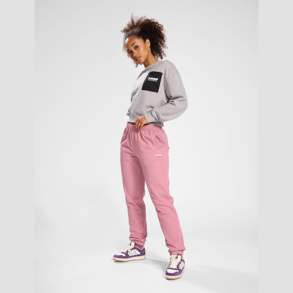 hummel Women's Legacy Shai Regular Pants-4