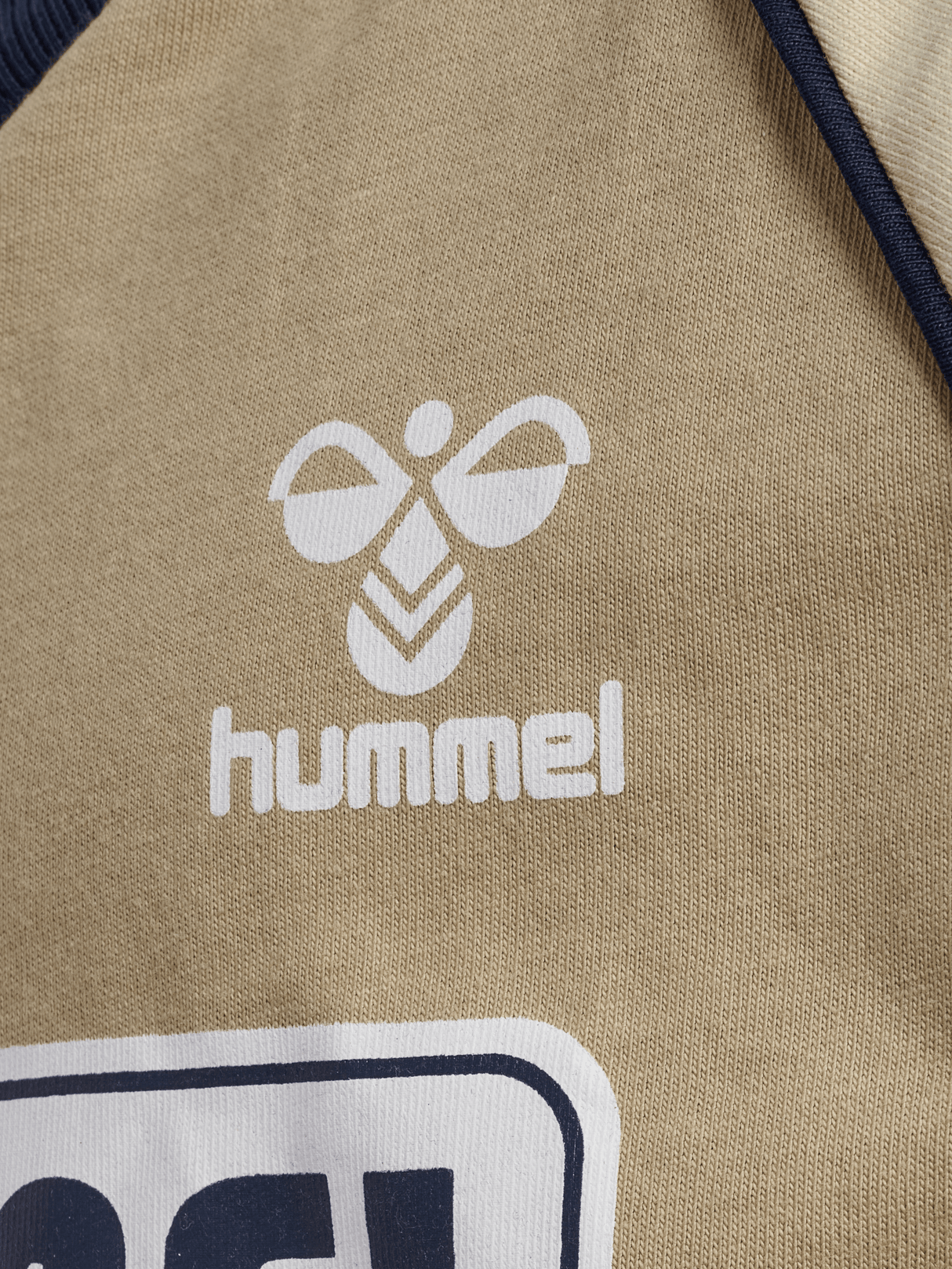 hummel Youth Rolf Short Sleeve T-Shirt-3