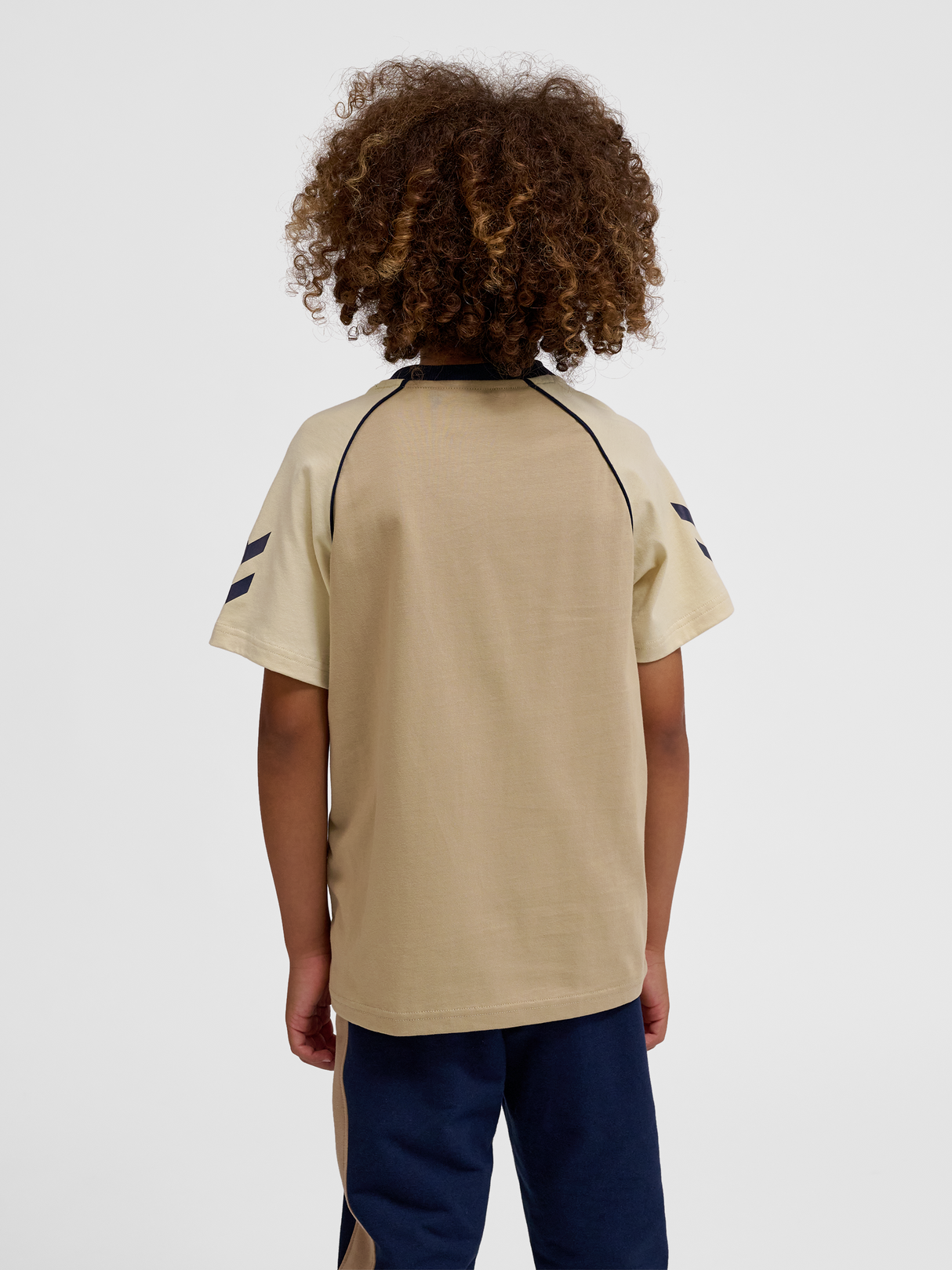 hummel Youth Rolf Short Sleeve T-Shirt-5