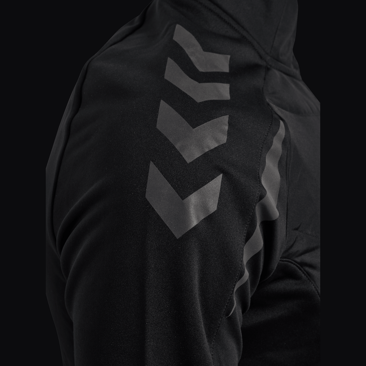 hummel Men's Btc Winter Training Half Zip-4