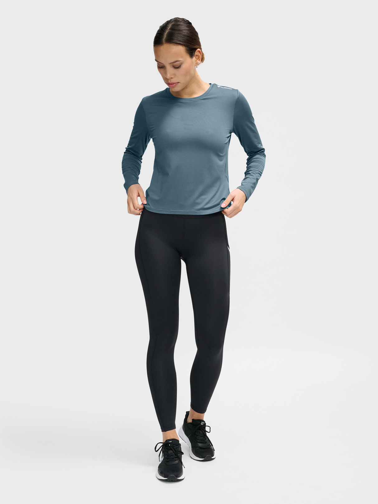 hummel Women's Mindful Training Aura Mesh Long Sleeve T-Shirt-4