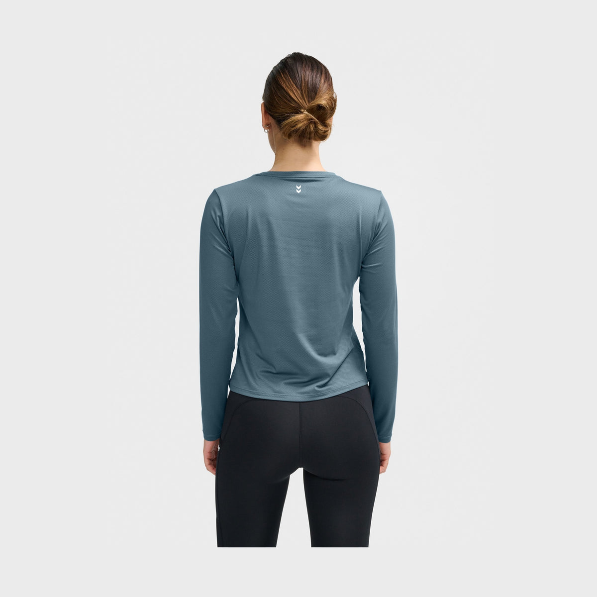 hummel Women's Mindful Training Aura Mesh Long Sleeve T-Shirt-6