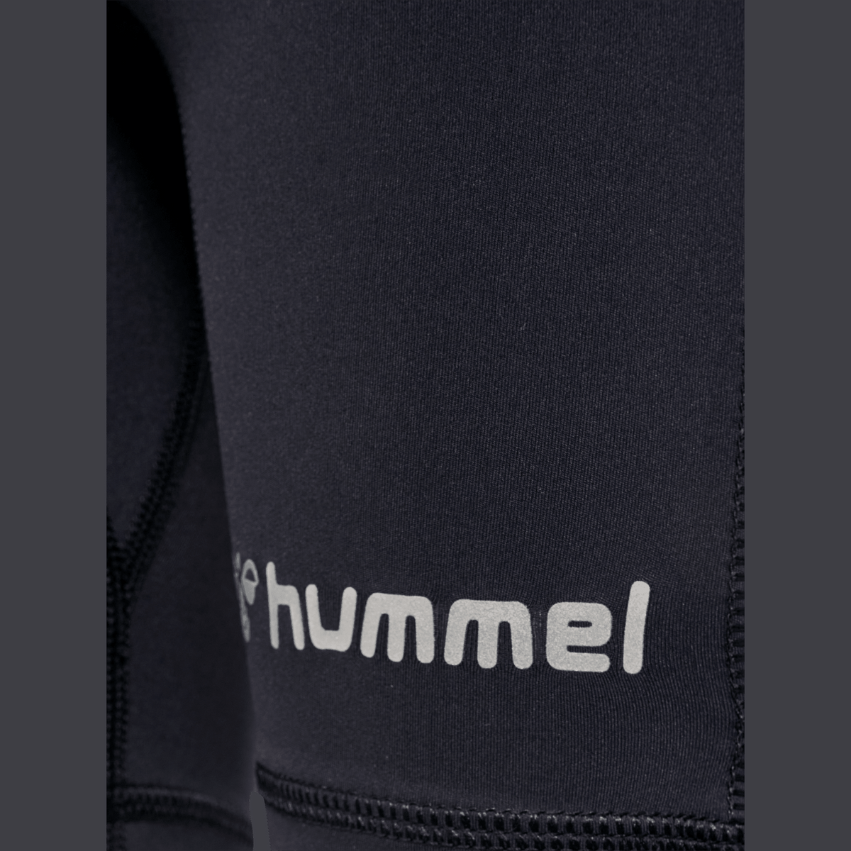 hummel Youth Run Shorts Tight-3