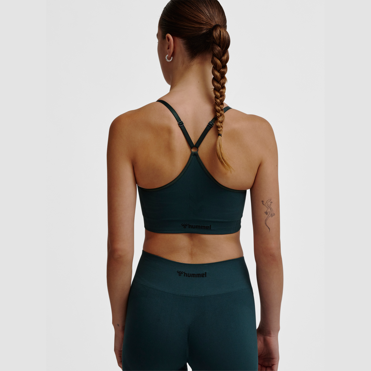 hummel Women's Mindful Training Define Seamless Padded Bra-4