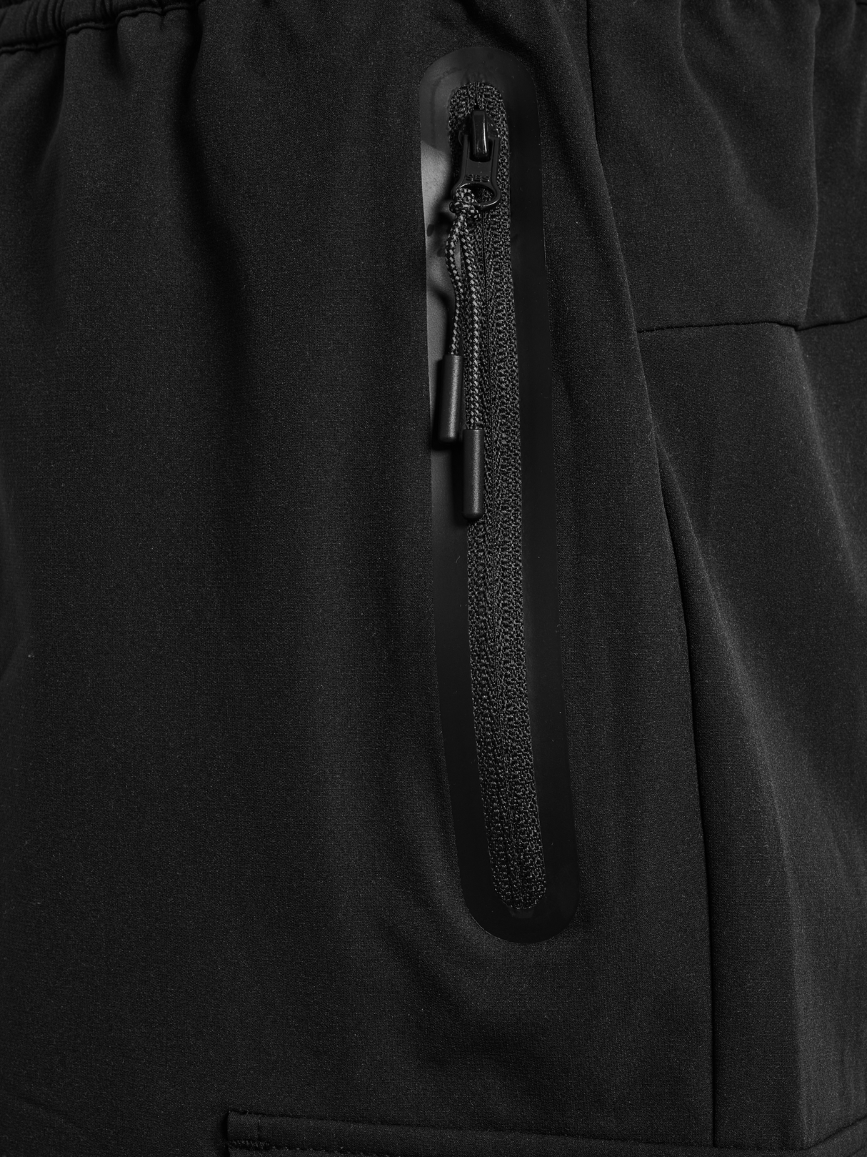 hummel Men's Tech Shorts-3