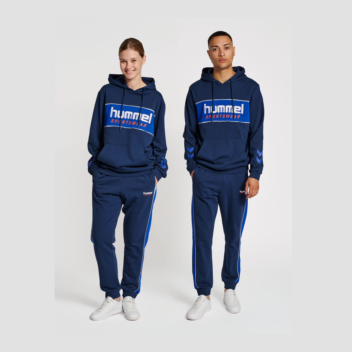 hummel Unisex Legacy Julian Hoodie-5