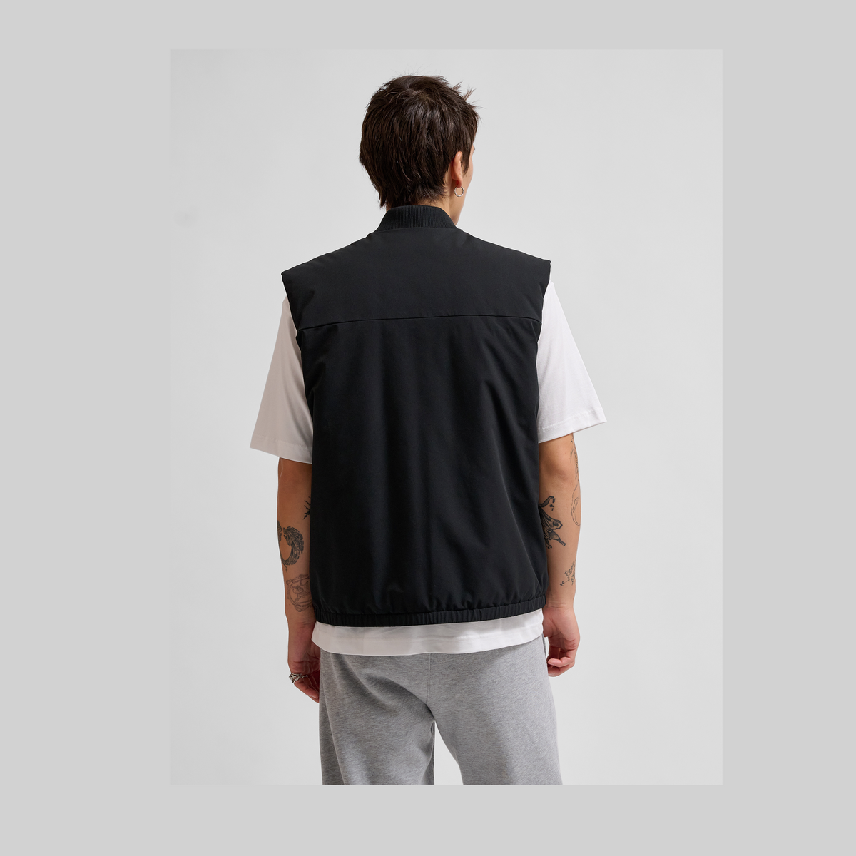 hummel Unisex Tech Padded Vest-2