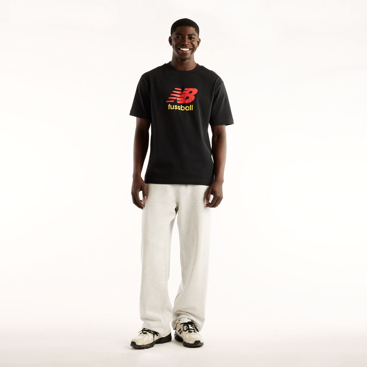 New Balance Men's Fussball T-Shirt-8