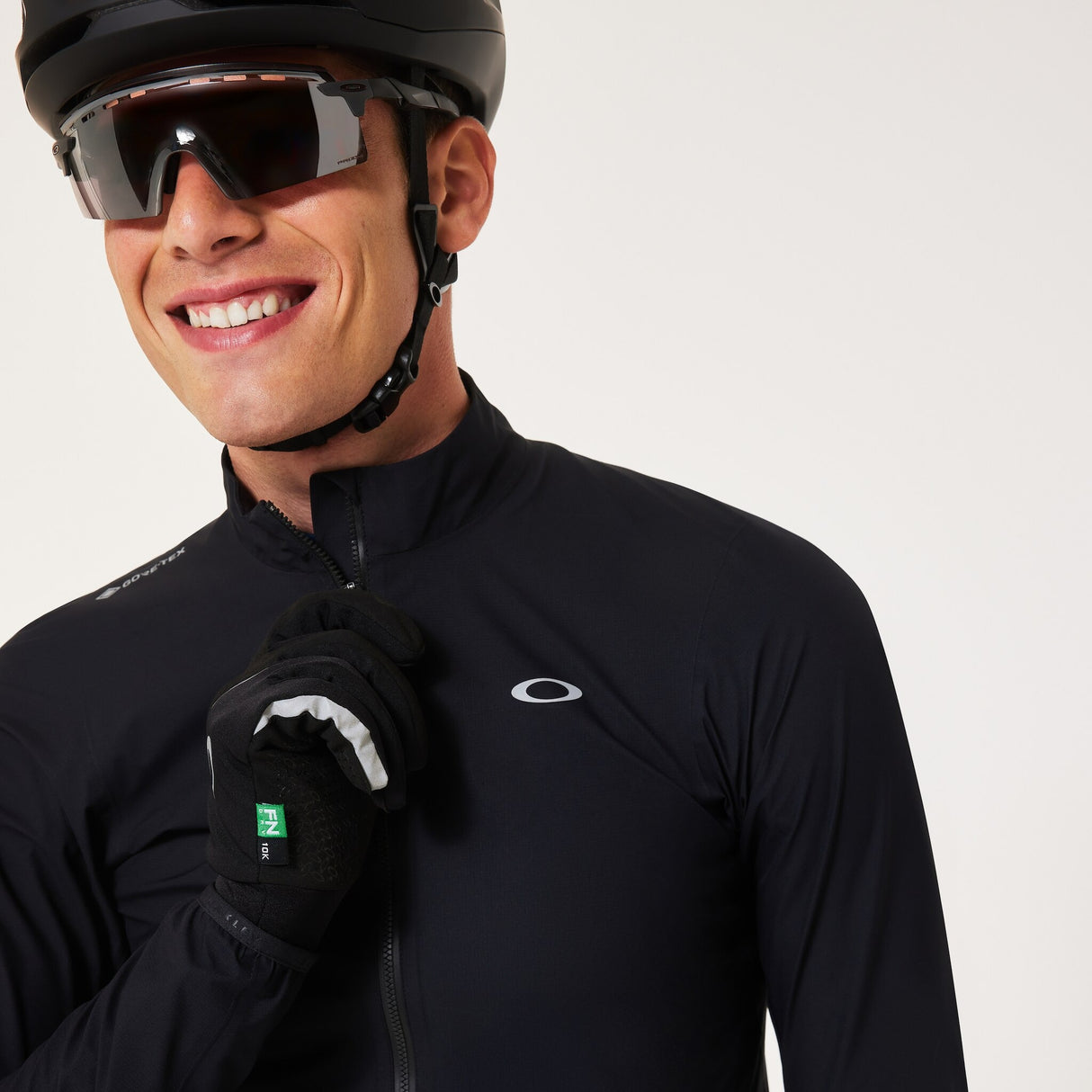 Oakley Men's Endurance Gore-Tex Rain Jacket-2