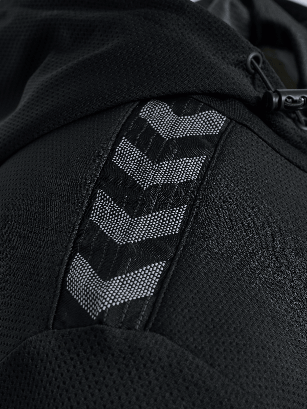 Hummel Men's Authentic Soccer Zip Hoodie 219979-4