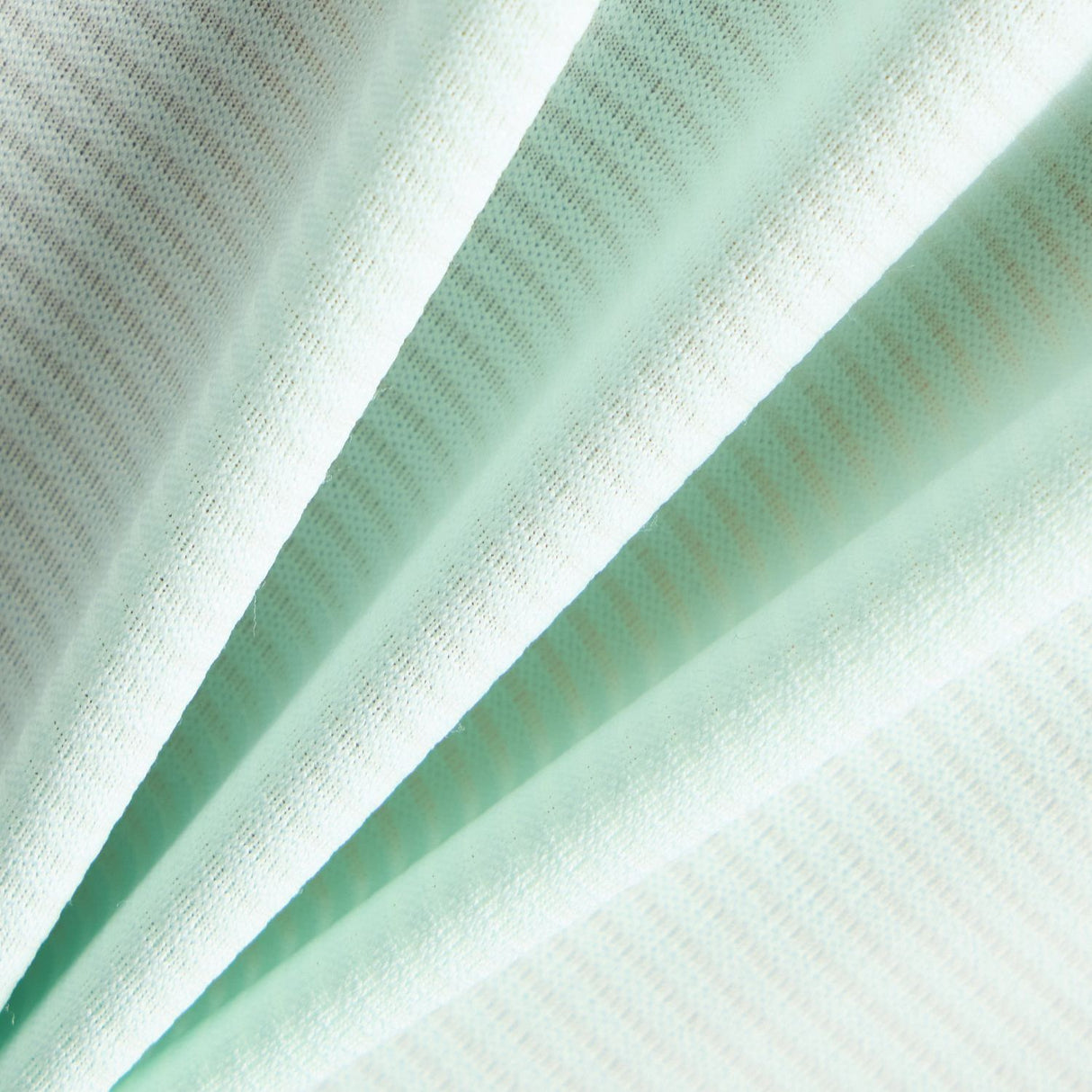 355686200.jpg
