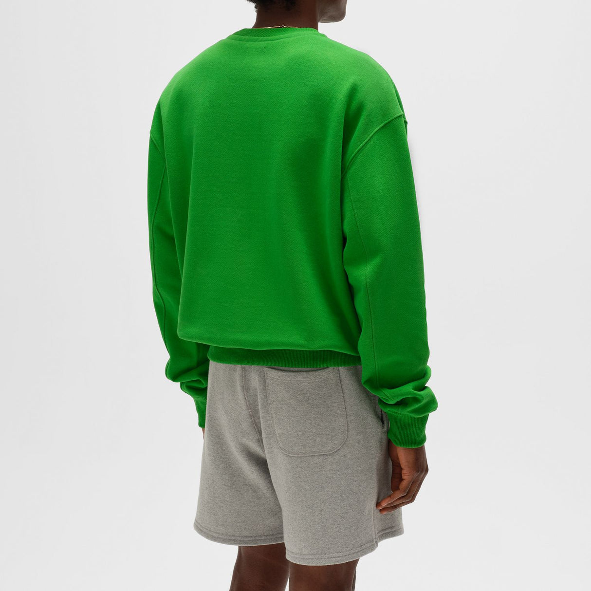 355691281.jpg
