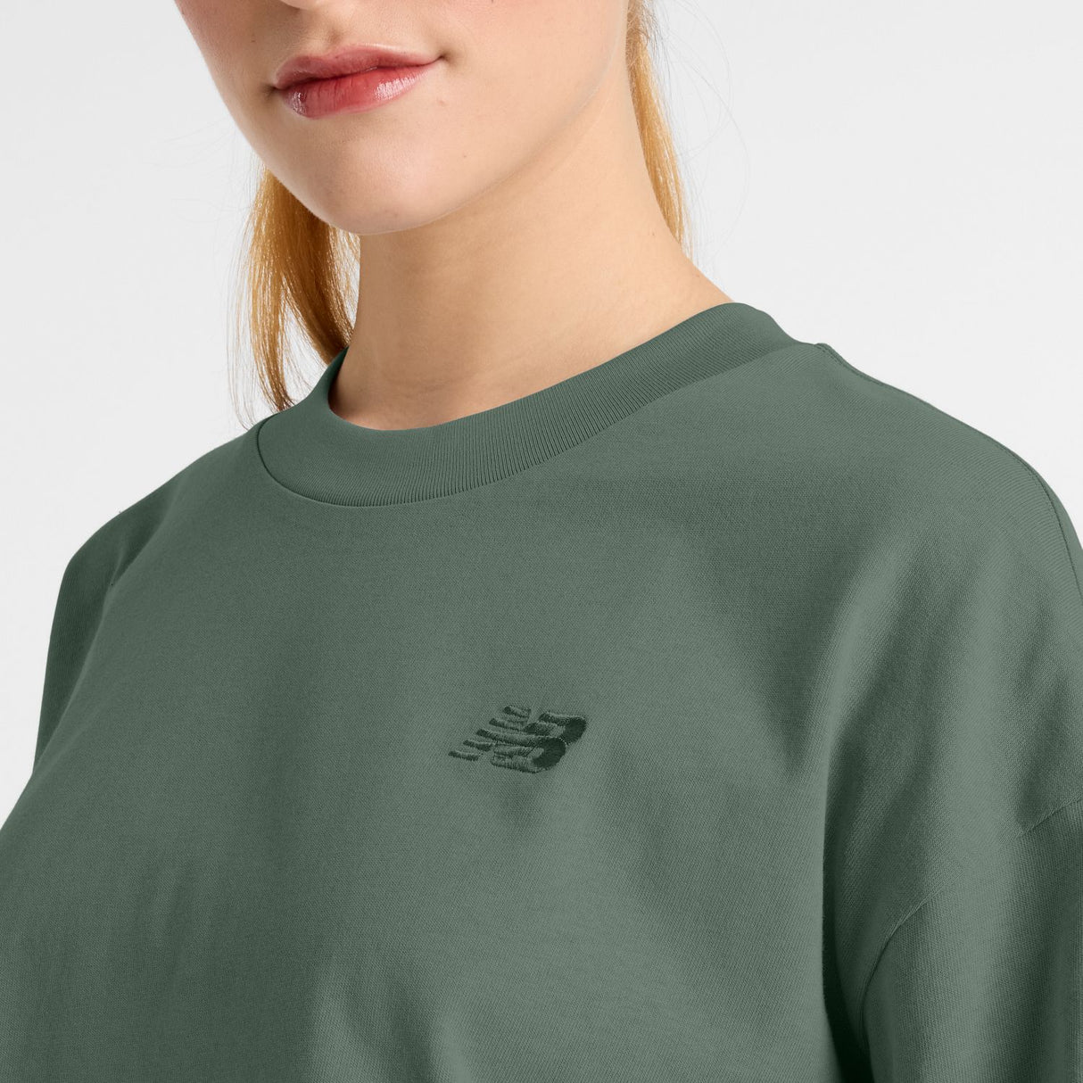 New Balance Women's Logo Oversized Jersey T-Shirt-4