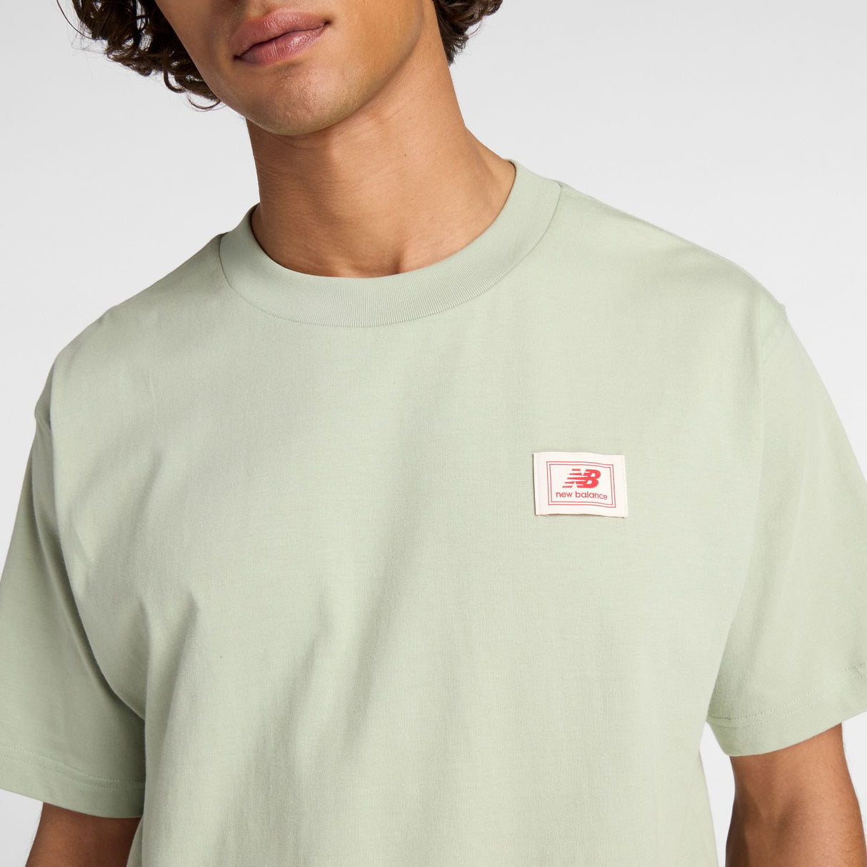 355708815.jpg