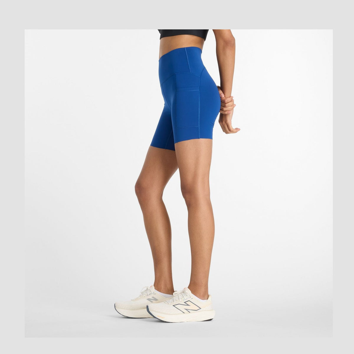 New Balance Women's Sleek Pocket High Rise Short 6-2