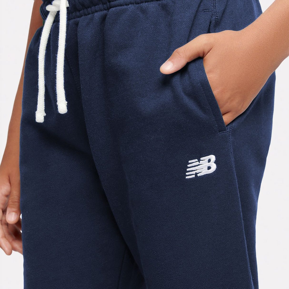 New Balance French Terry Small Logo Jogger-8