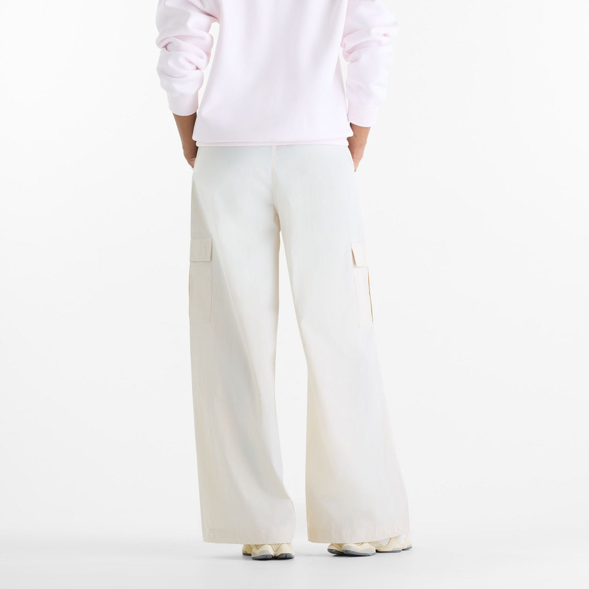 New Balance Women's Woven Cargo Pant-4
