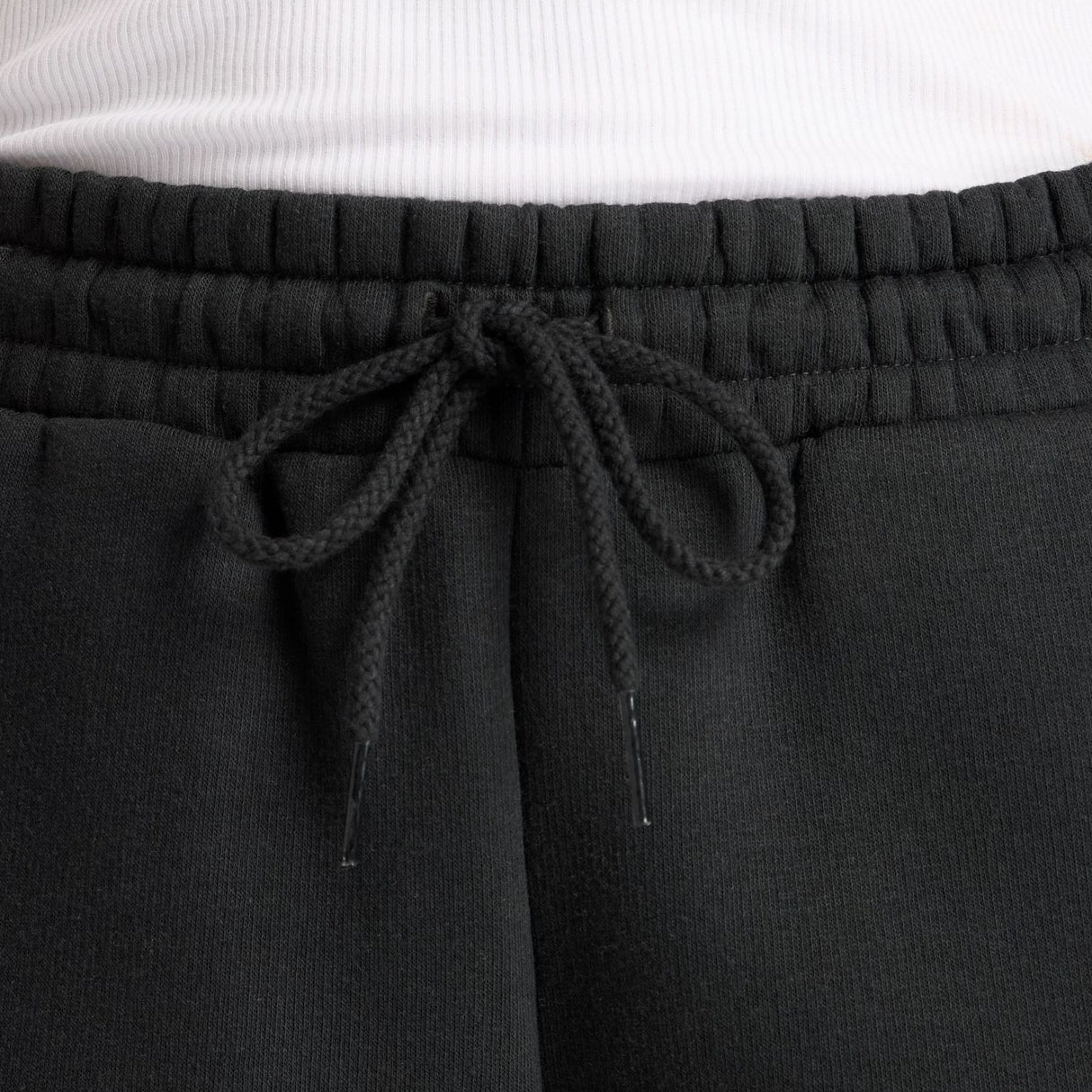 New Balance Women's Linear Heritage Fleece Wide Leg Pant-4