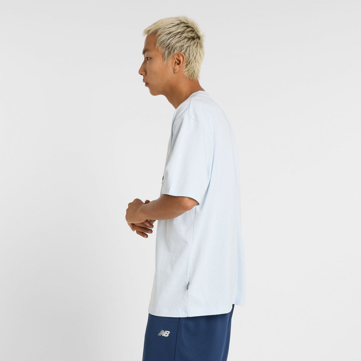 New Balance Men's Hoops Graphic Vintage T-Shirt-2