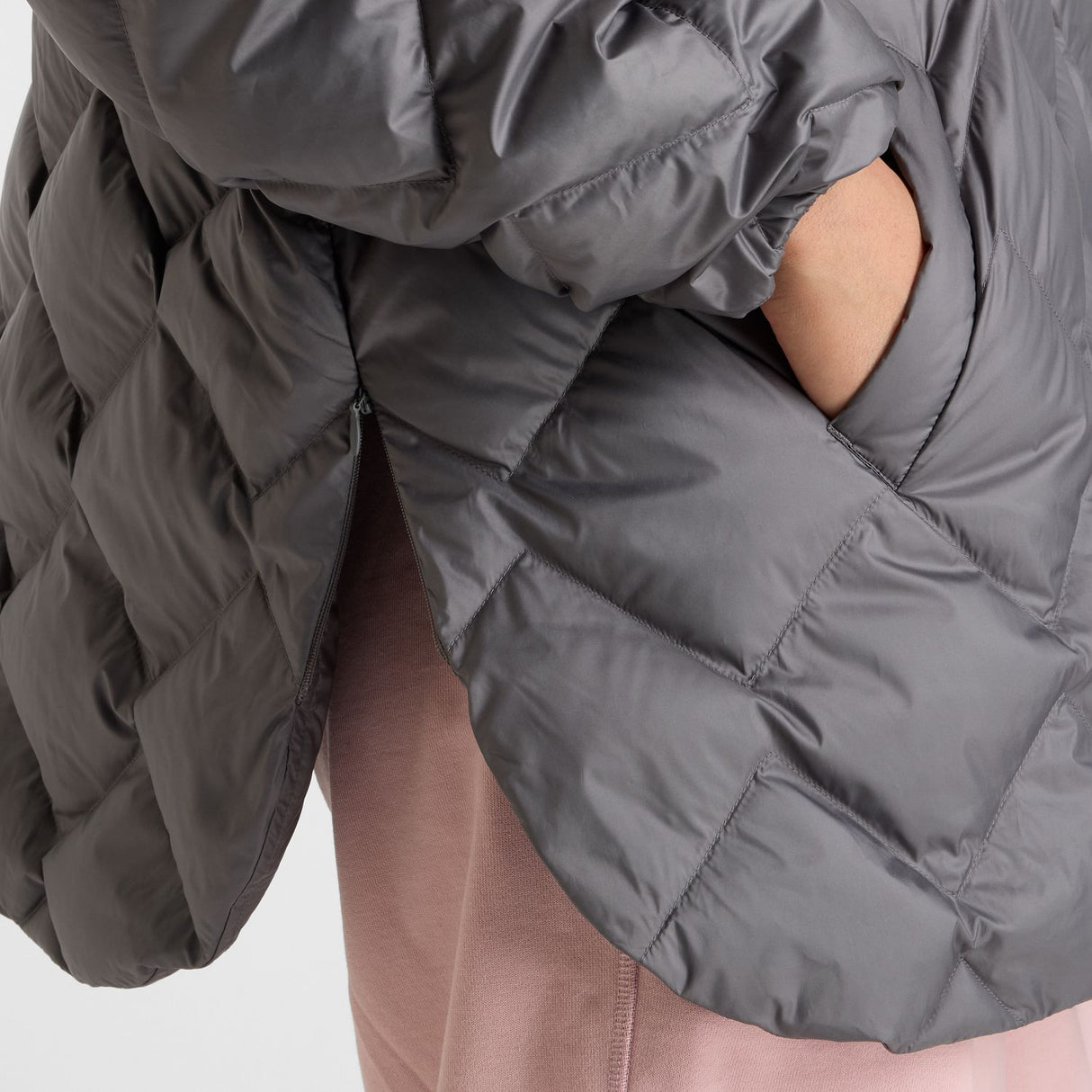 New Balance Women's Pinnacle Bomber-8