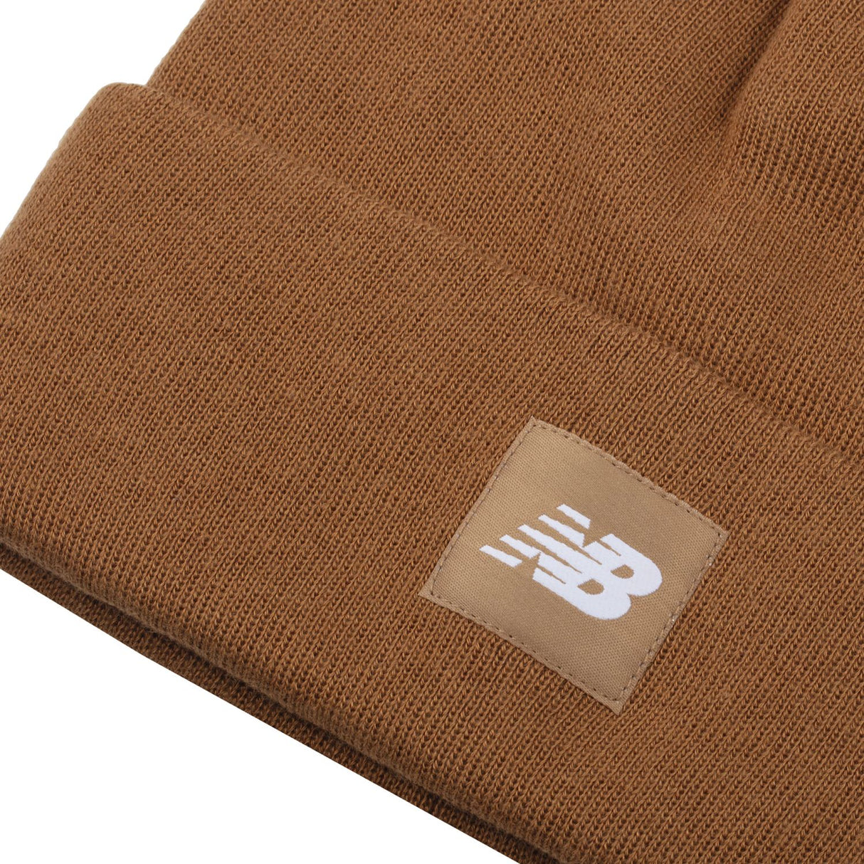 New Balance Cuffed Beanie Flying NB Logo-3