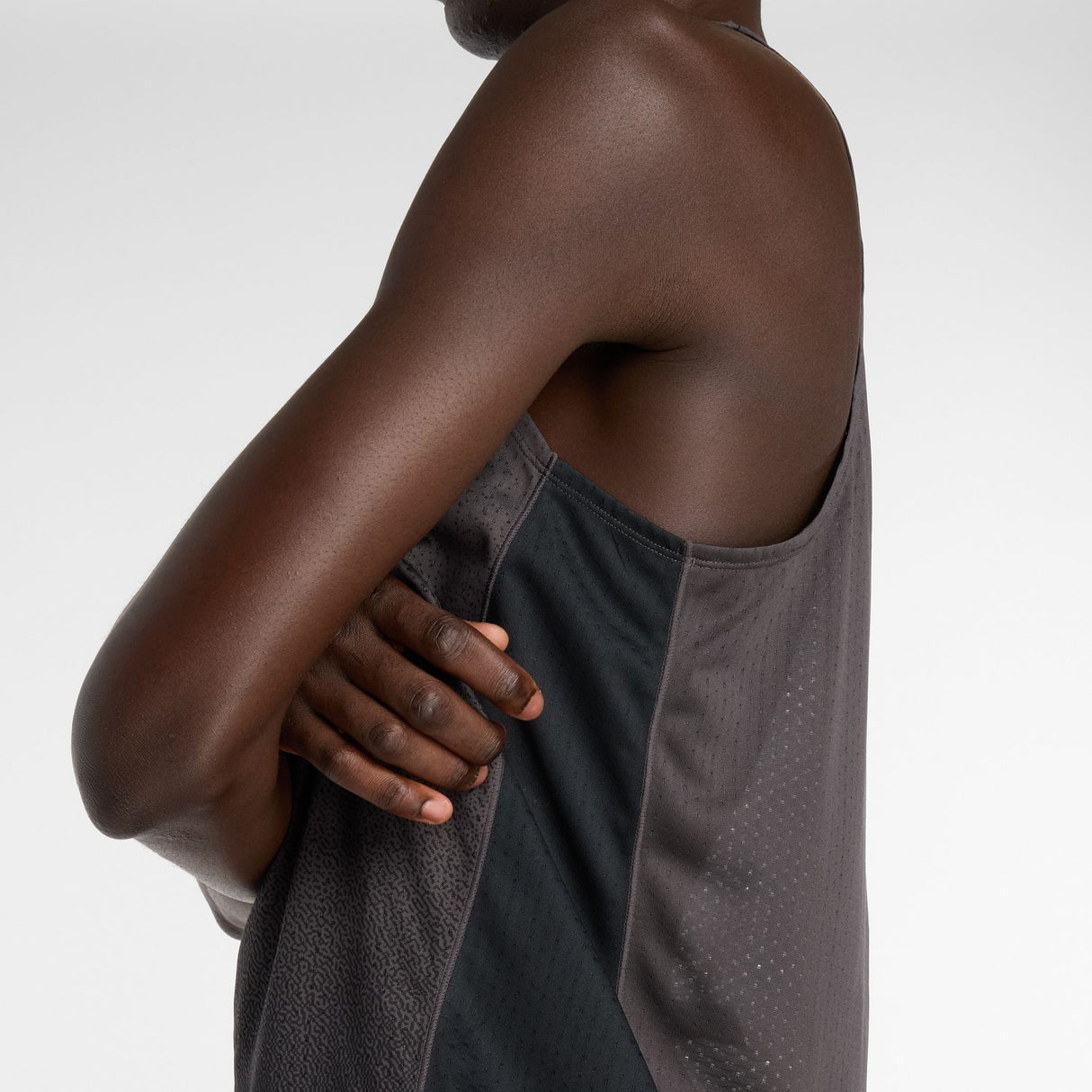 New Balance Men's Viz-Tech Run Singlet-5