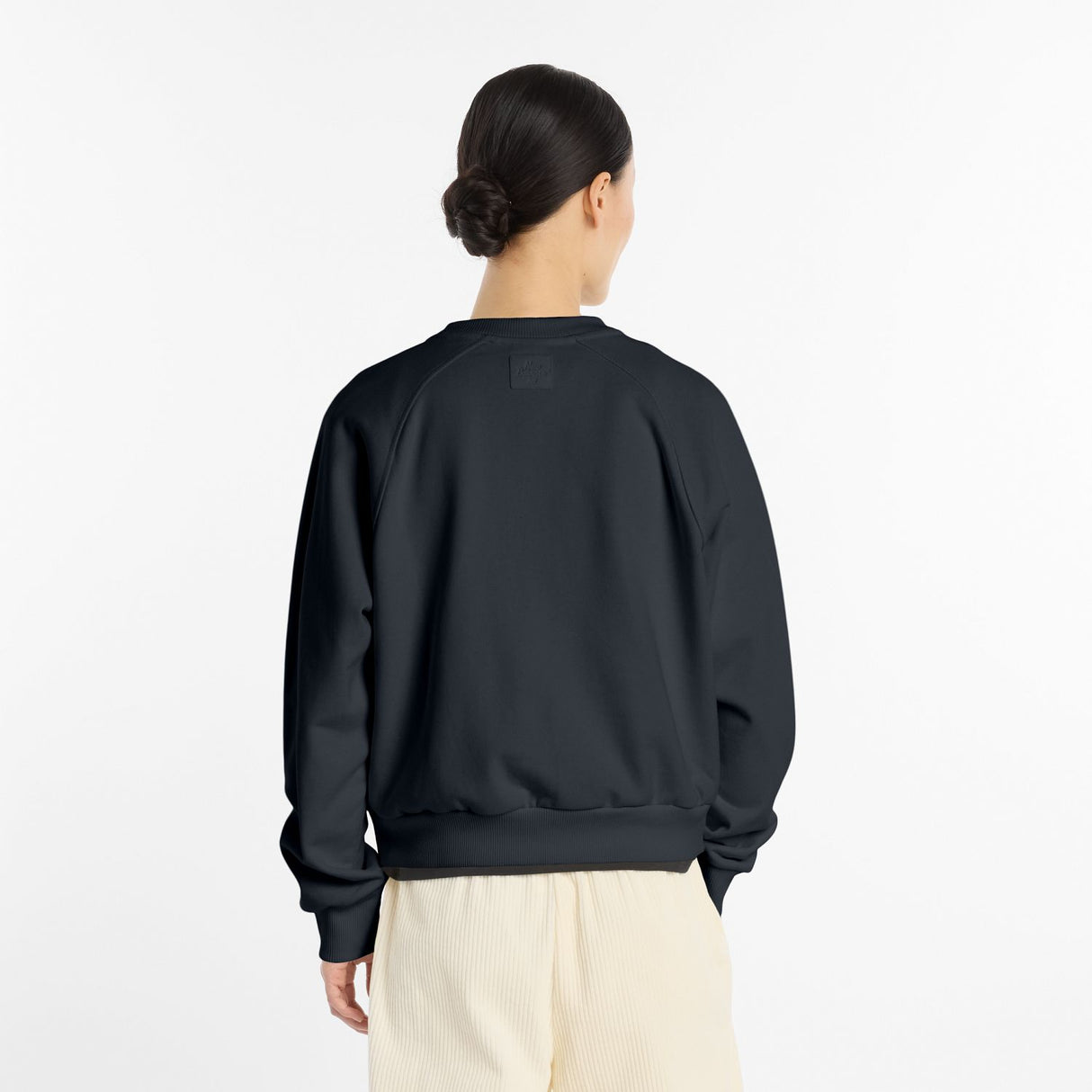 New Balance Women's LNY Sweatshirt Western Fit-4