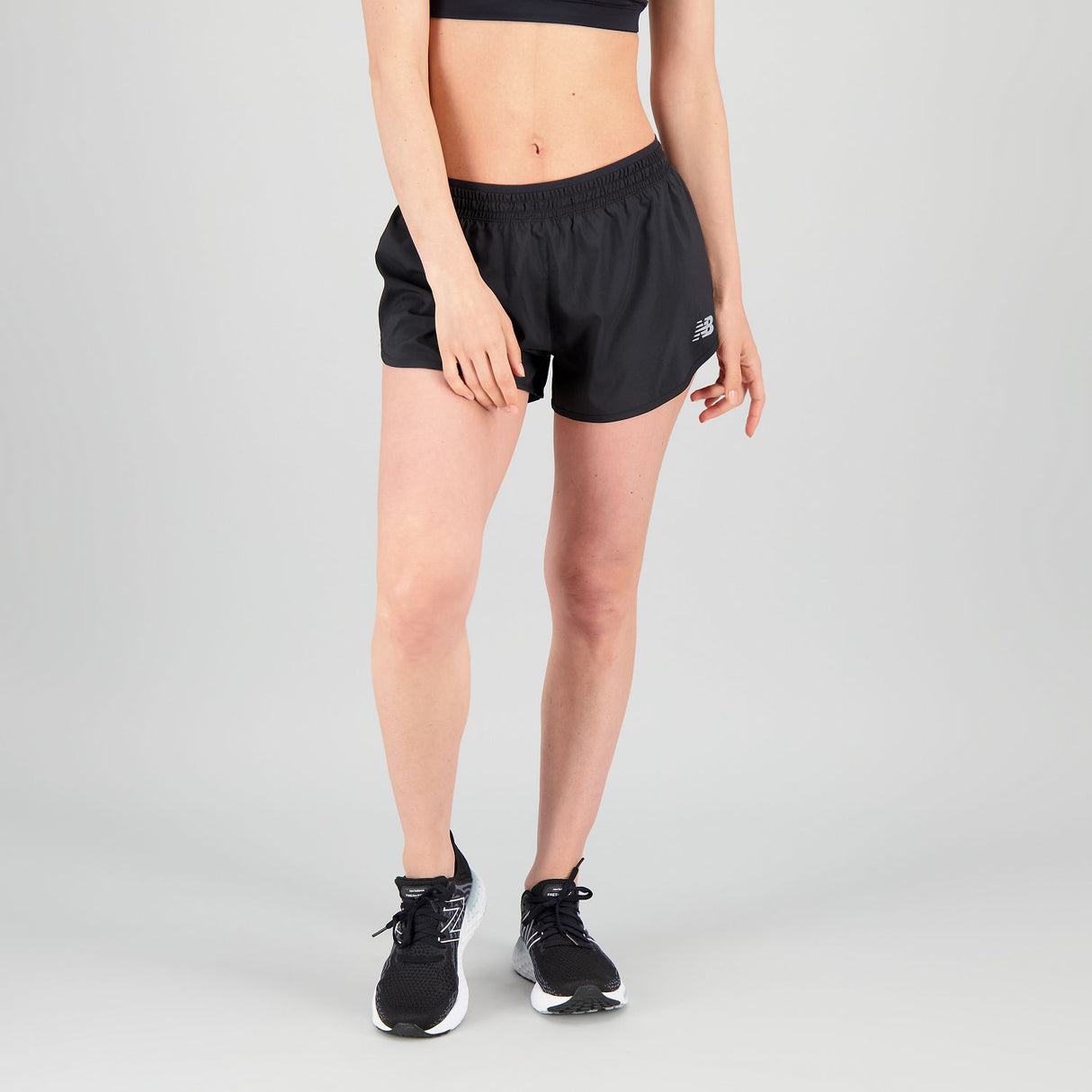 New Balance Women's Accelerate Shorts 2.5 inch-3