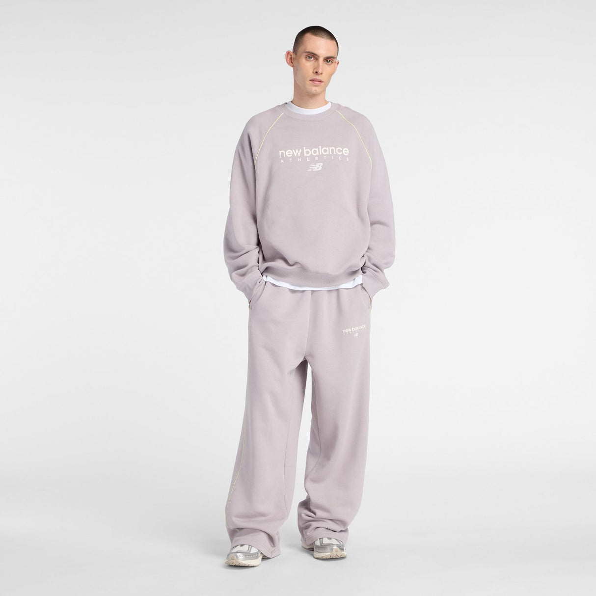 New Balance Men's Trackside Fleece Crew-1