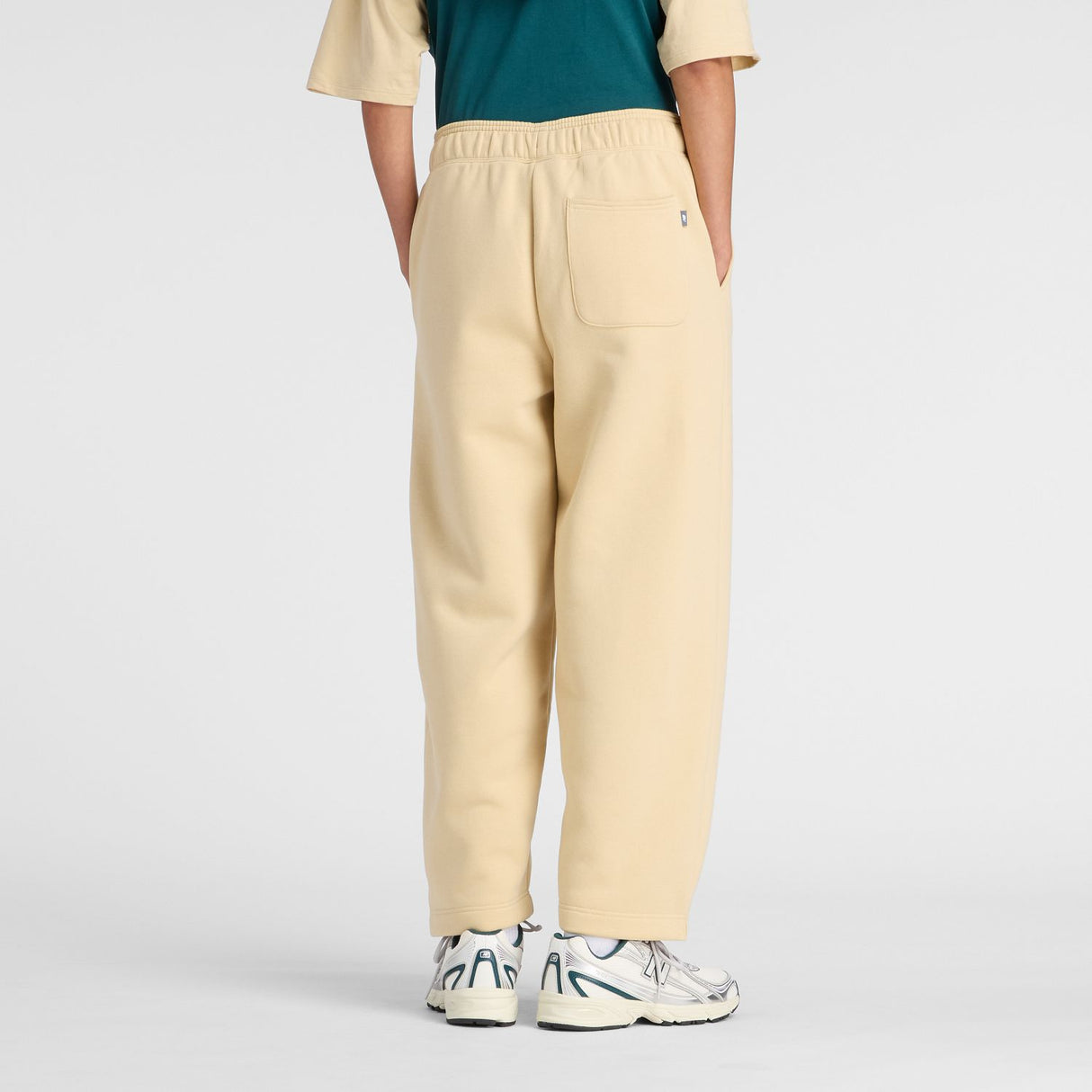 New Balance Women's Trackside Fleece Barrel Pants-4