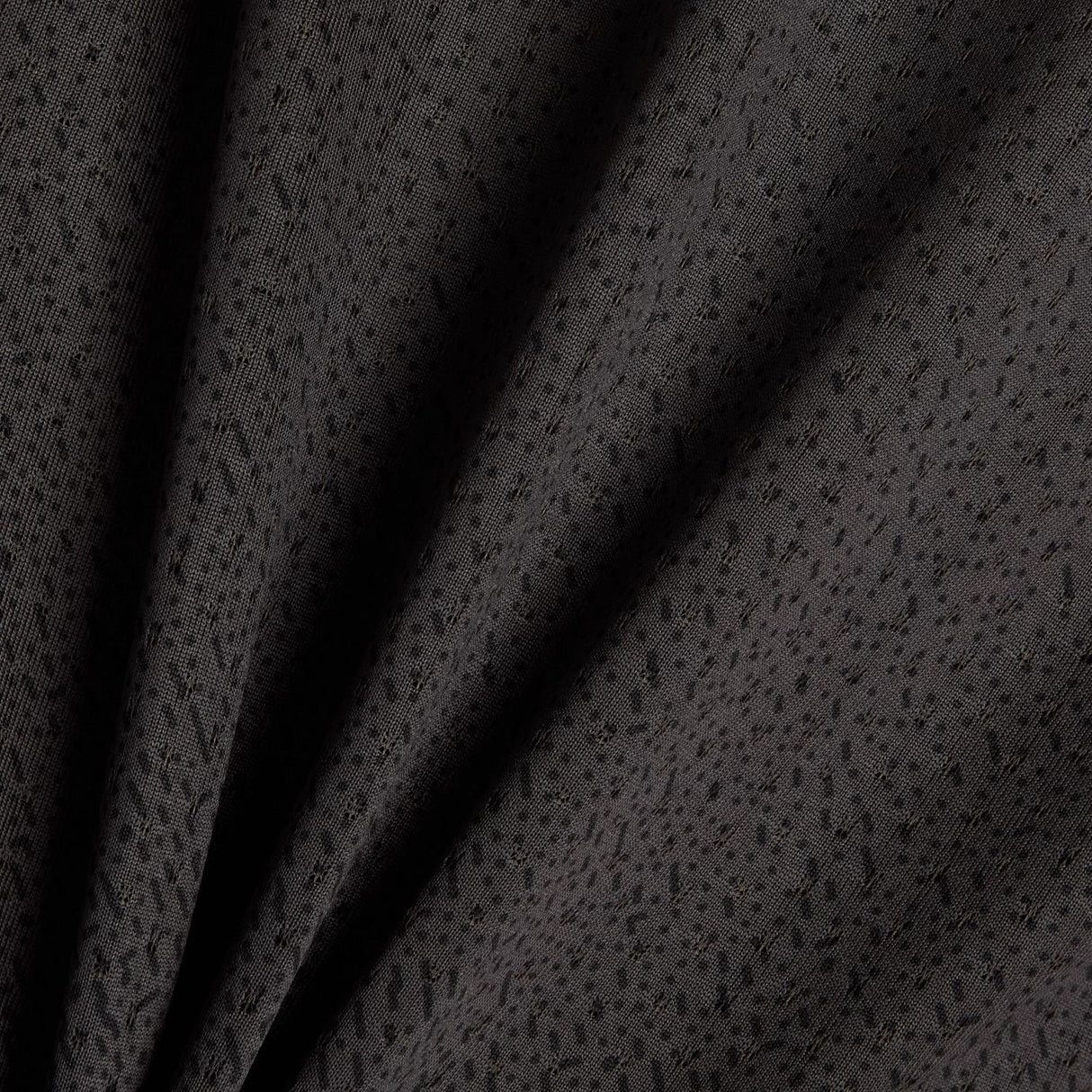 355841091.jpg