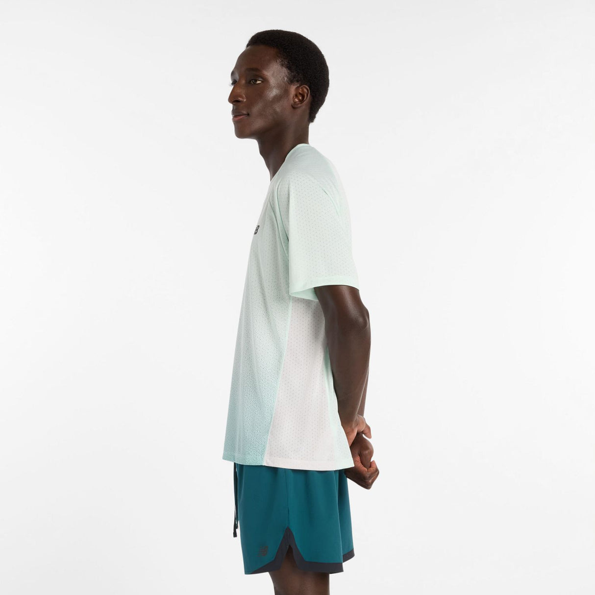 355847526.jpg