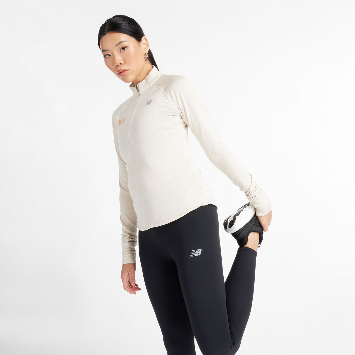 New Balance Women's NYC Marathon Athletics Heat Grid Half Zip-2