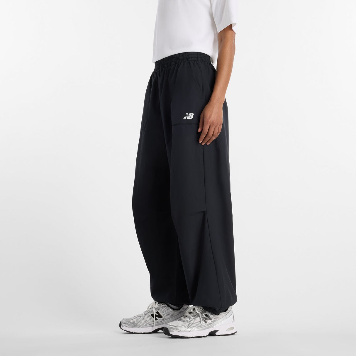 New Balance Women's Trackside Woven Pants-2
